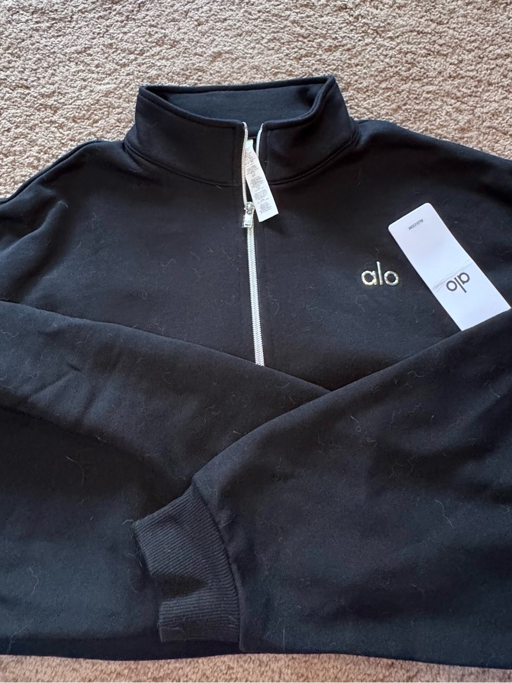 ALO Yoga Women’s Black Quarter-Zip Accolade Pullover NWT
